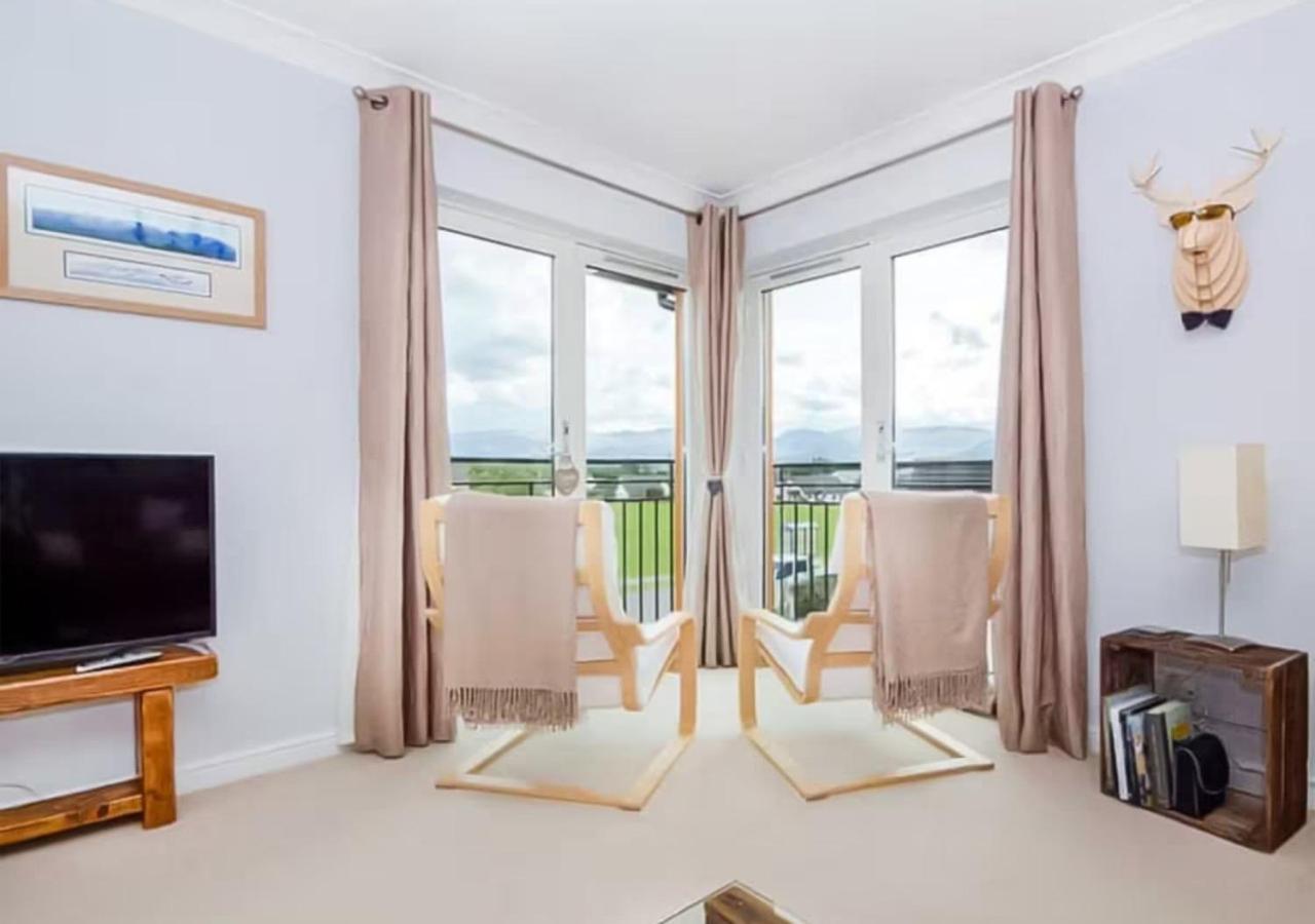 The View At No 10 Apartment Aviemore Exterior foto